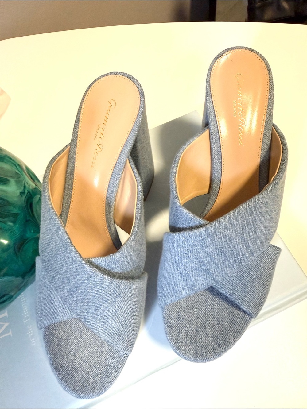 Gianvito Rossi Denim Sheridan Crisscross Platform Mules in Light Blue Denim - Picture 3 of 5